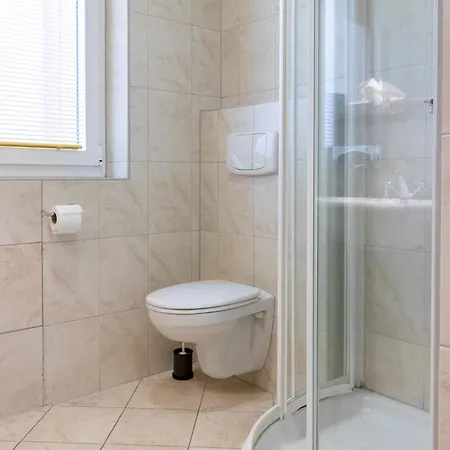 Lejlighed International House Studio-apartment Zw 6 *